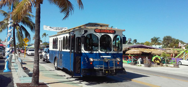 fort-myers-beach-trolley