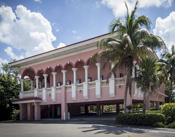 movie-theater-fort-myers-beach