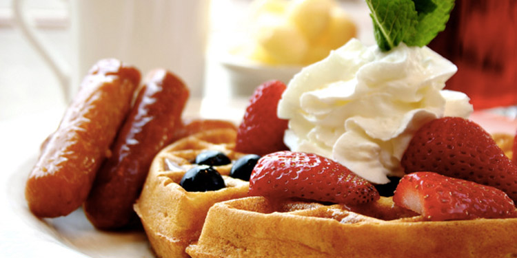 Best Breakfast Places in Fort Myers Beach